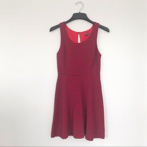 Express NWOT Sleeveless Red Dress Size Small